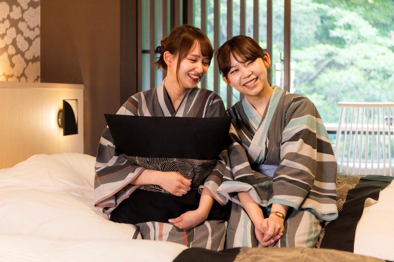 Yamanakaonsen Ohanami Kyubei Kaga  Exterior photo